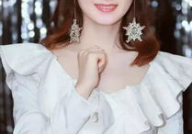 赵丽颖的现任丈夫,幸福婚姻的甜蜜见证